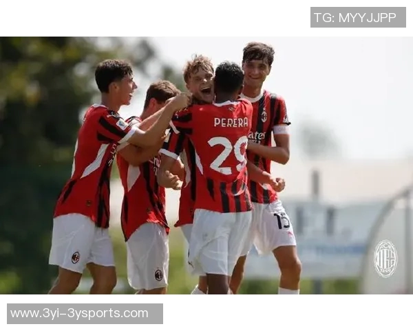 伊布之子马克西米利安正式加盟阿贾克斯米兰转会成功引发关注